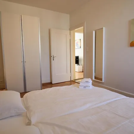 Cosy 2-bedroom Near - Stardust 31 Lejlighed Zürich
