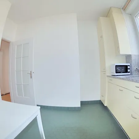 Pabs Résidences - Staubstrasse 3 * Zurigo